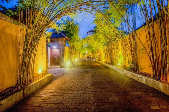 Керобокан: Grand Avenue Bali
