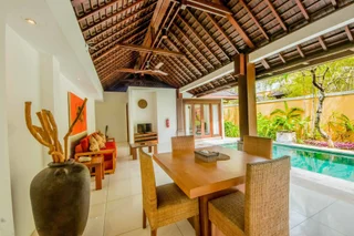 Керобокан: Grand Avenue Bali