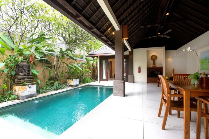 Керобокан: Grand Avenue Bali