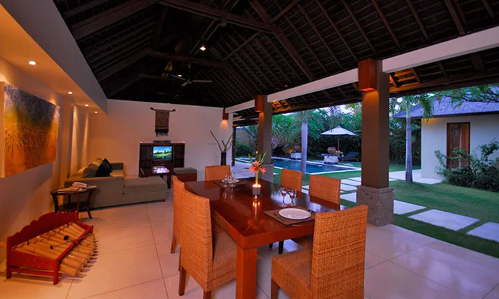Керобокан: Grand Avenue Bali
