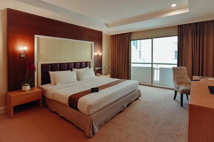 Сурабая: Surabaya Suites Hotel Powered by Archipelago