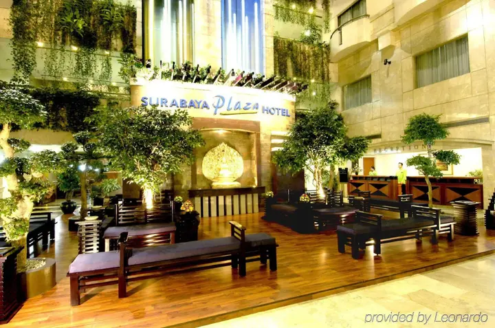 Сурабая: Surabaya Suites Hotel Powered by Archipelago
