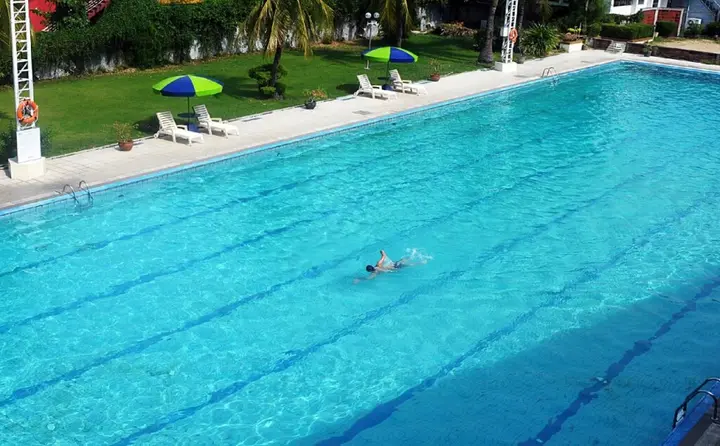 Сурабая: Surabaya Suites Hotel Powered by Archipelago