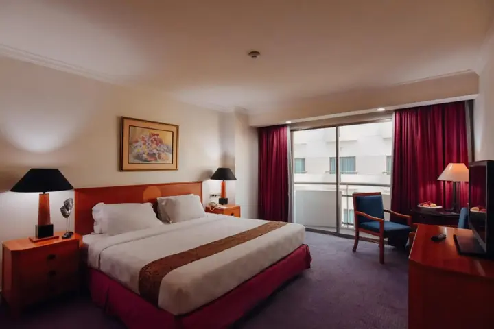 Сурабая: Surabaya Suites Hotel Powered by Archipelago