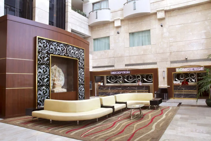 Сурабая: Surabaya Suites Hotel Powered by Archipelago