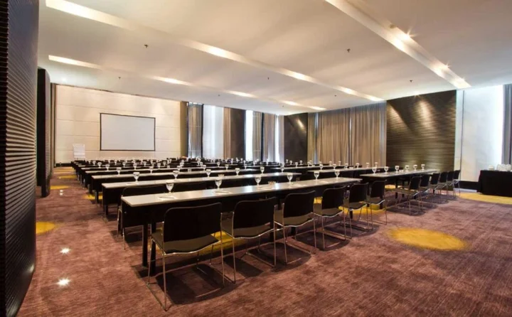 Сурабая: TS Suites Surabaya