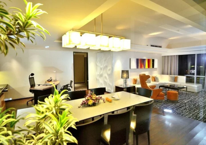 Сурабая: TS Suites Surabaya