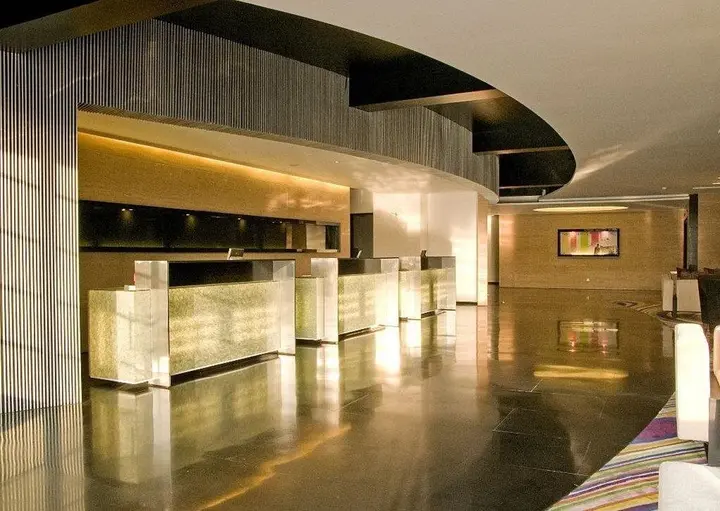 Сурабая: TS Suites Surabaya