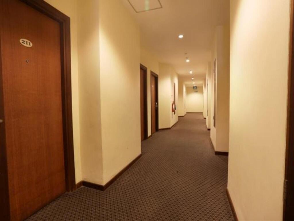 Батам: Triniti Hotel Batam