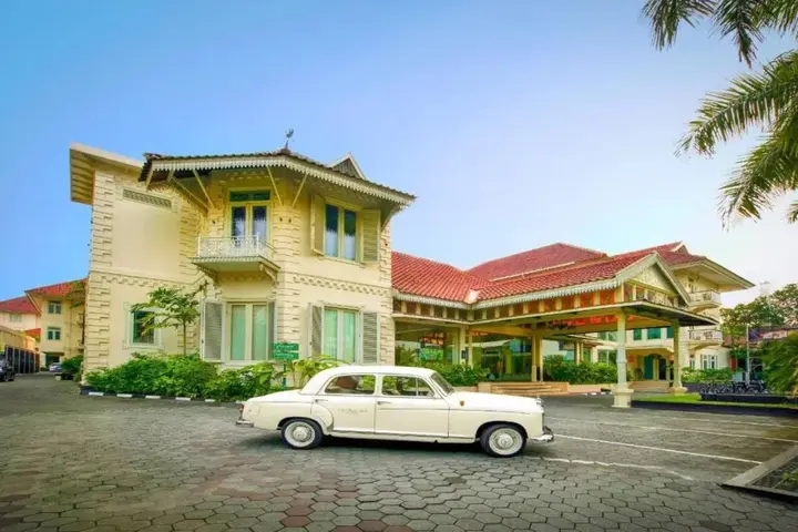 Джокьякарта: The Phoenix Hotel Yogyakarta - Handwritten Collection