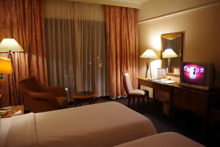 Novotel Surabaya Hotel — фото 3