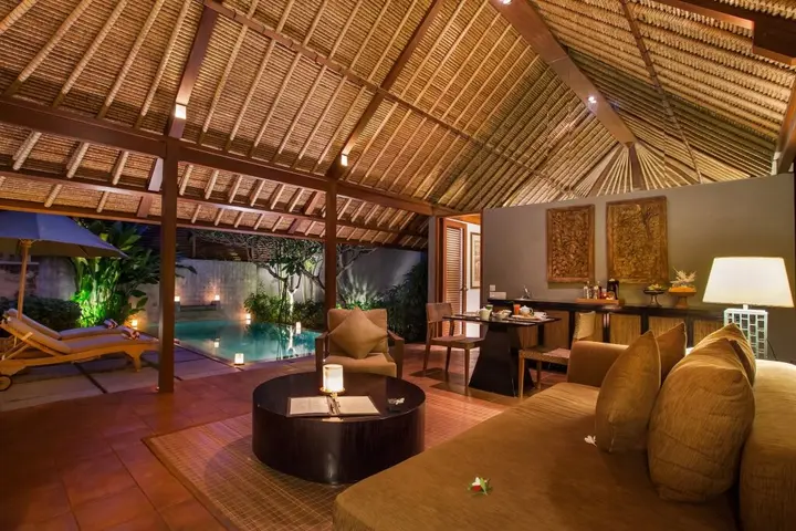 Керобокан: Mayaloka Villas Seminyak