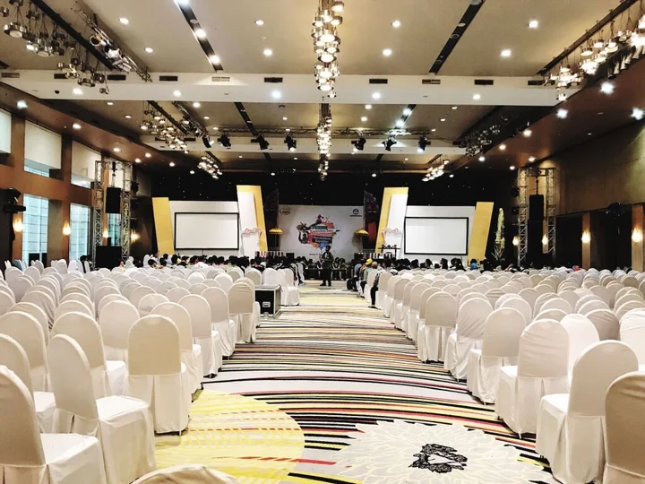 Сурабая: Mercure Surabaya Grand Miram