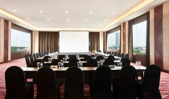 Сурабая: Mercure Surabaya Grand Miram