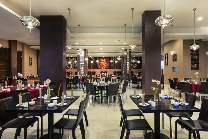 Сурабая: Mercure Surabaya Grand Miram