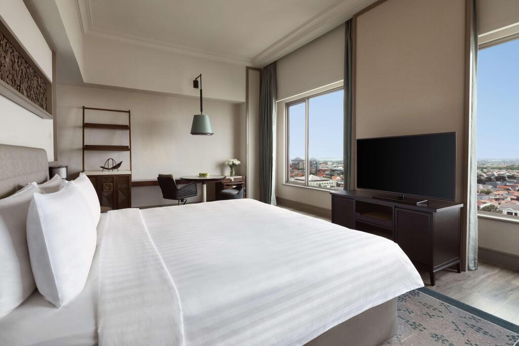 Сурабая: Shangri-La Surabaya