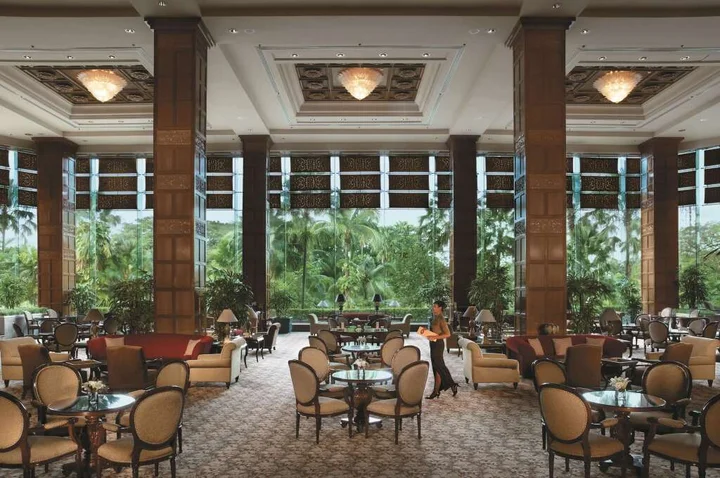 Сурабая: Shangri-La Surabaya
