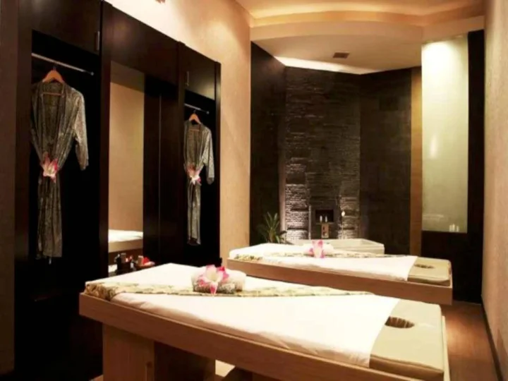 Сурабая: Java Paragon Hotel and Residences