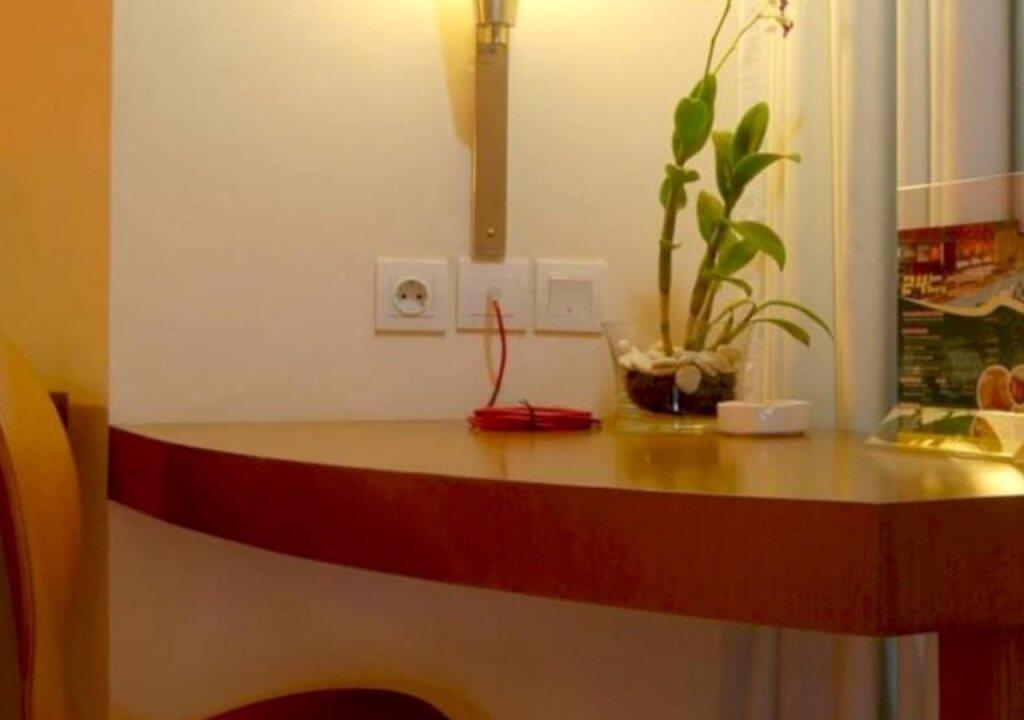 Семаранг: ibis Semarang Simpang Lima
