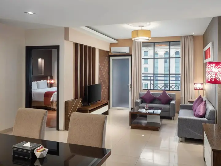 Медан: Grand Aston Medan