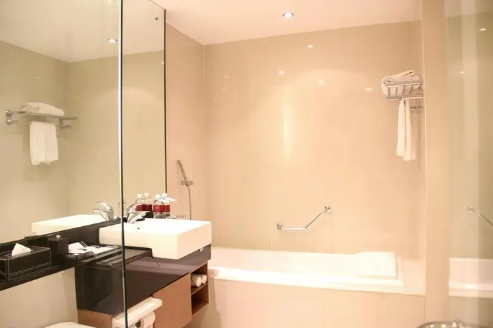 Медан: Grand Aston Medan
