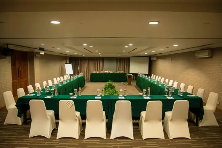 Депок: Grand Diamond Hotel Yogyakarta