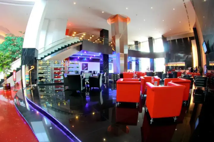 Джакарта: Merlynn Park Hotel