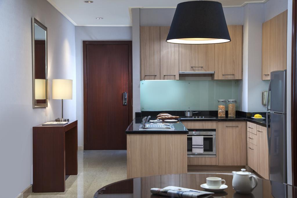Джакарта: The Mayflower, Jakarta - Marriott Executive Apartments