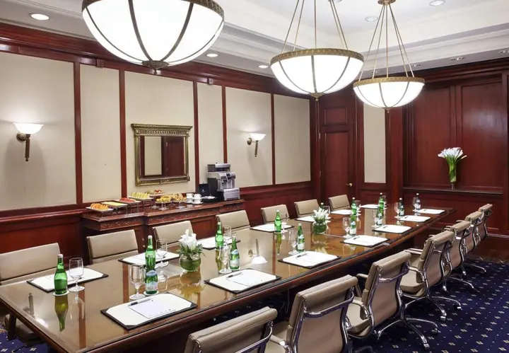 Сурабая: JW Marriott Surabaya