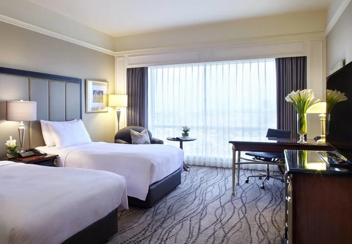 Сурабая: JW Marriott Surabaya