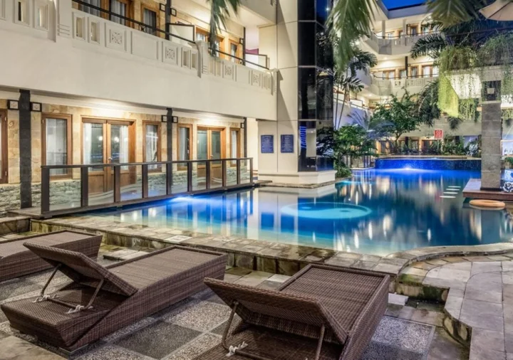 Кута: Famous Hotel Kuta