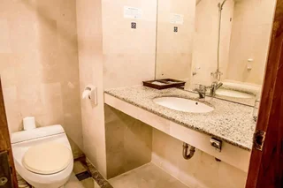 Кута: Famous Hotel Kuta