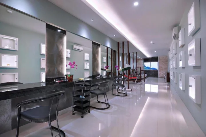 Кута: Famous Hotel Kuta