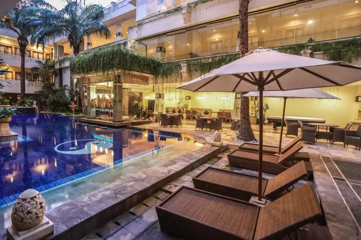 Кута: Famous Hotel Kuta