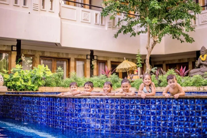 Кута: Famous Hotel Kuta