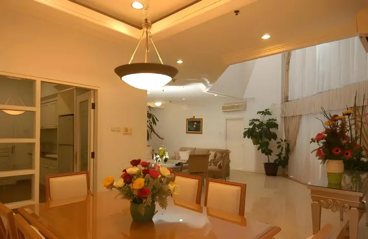 Джакарта: Aryaduta Suites Semanggi
