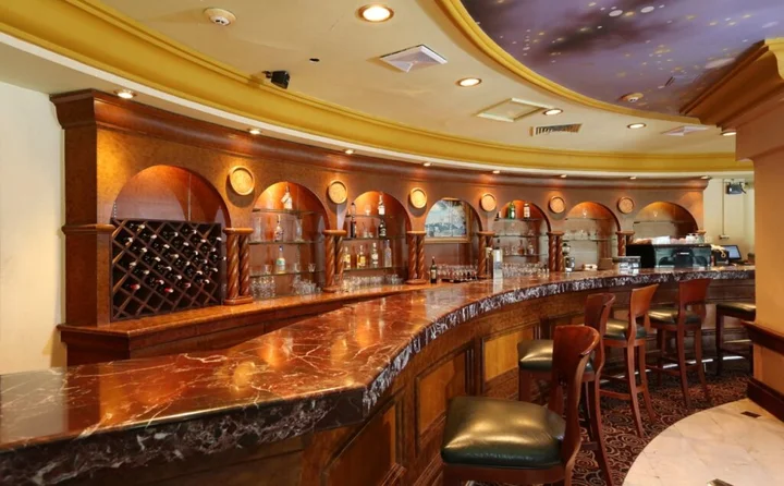 Джакарта: Aryaduta Suites Semanggi