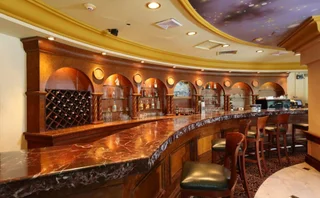 Джакарта: Aryaduta Suites Semanggi