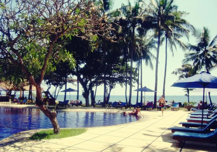 New Sunari Lovina Beach Resort — фото 2
