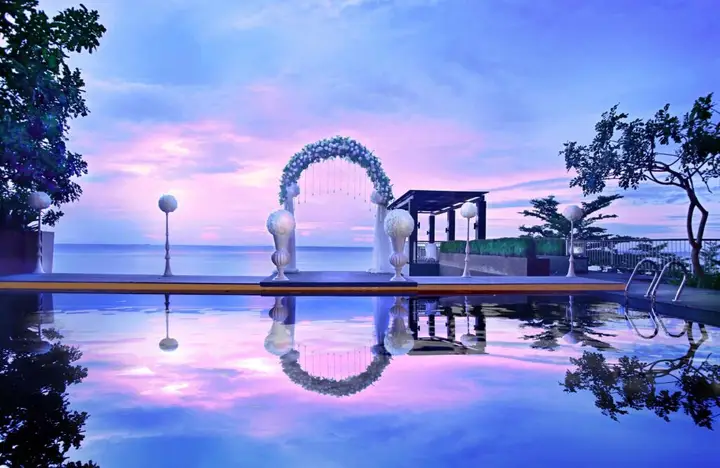 carousel image 4