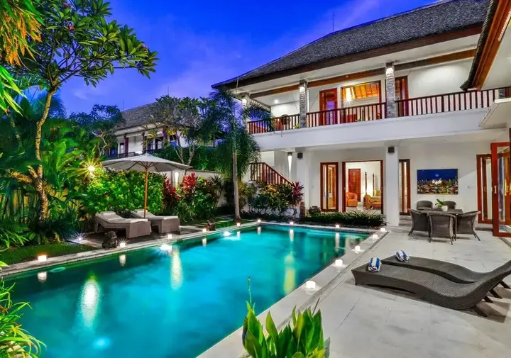 Кута: The Residence Seminyak