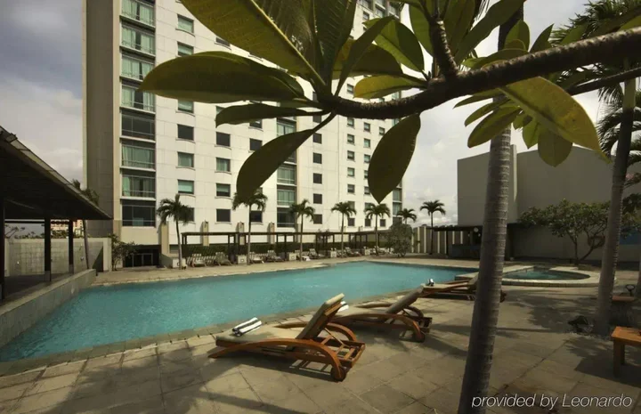 Джакарта: Mövenpick Hotel Jakarta City Centre