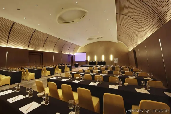 Джакарта: Mövenpick Hotel Jakarta City Centre