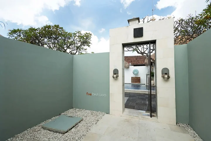 Кута: Bvilla Seminyak
