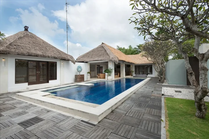 Кута: Bvilla Seminyak