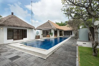 Кута: Bvilla Seminyak