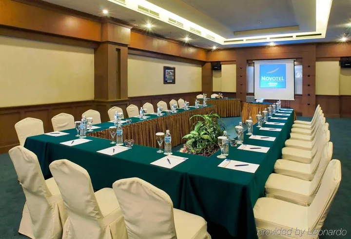 Батам: AP Premier Batam