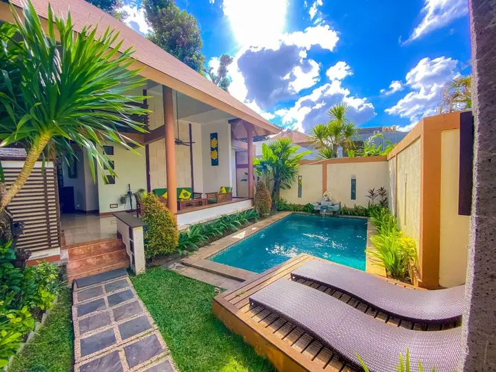 Кута: Desamuda Village