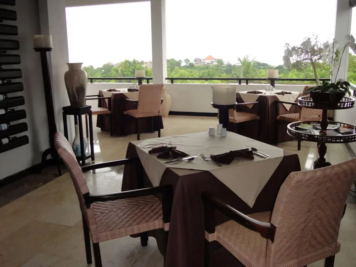 Унгасан: Hillstone Uluwatu Villa