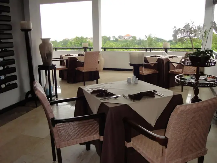 Унгасан: Hillstone Uluwatu Villa